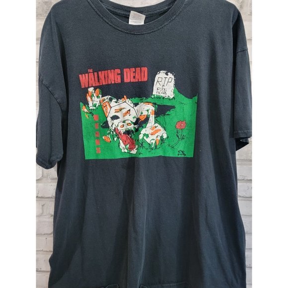 Vintage Graphic T-shirt Robo Bears The Walking Dead Size XL Gildan Graveyard - Picture 7 of 9